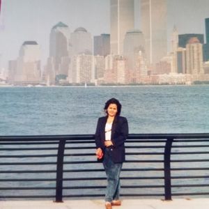 Meet your Posher, Aida